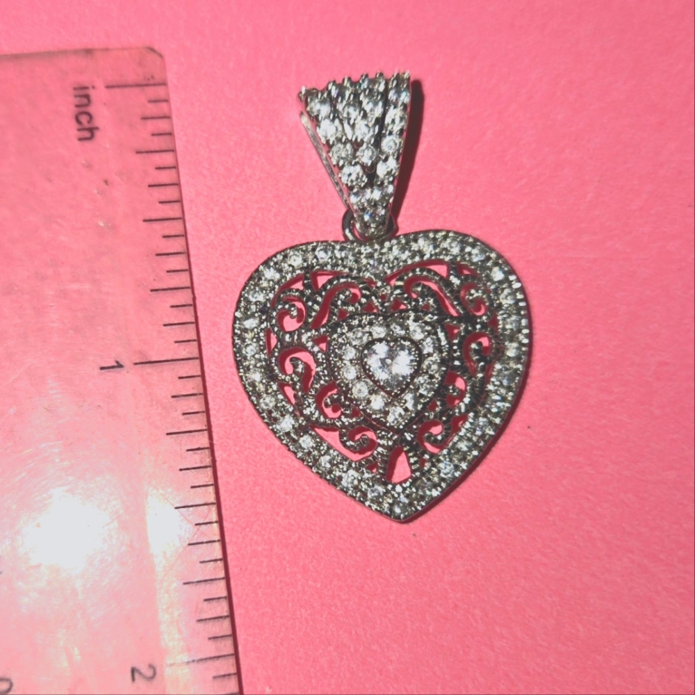 NEW 925 Sterling Silver See Thru Heart Pendant with Intricate Design - Picture 2 of 3